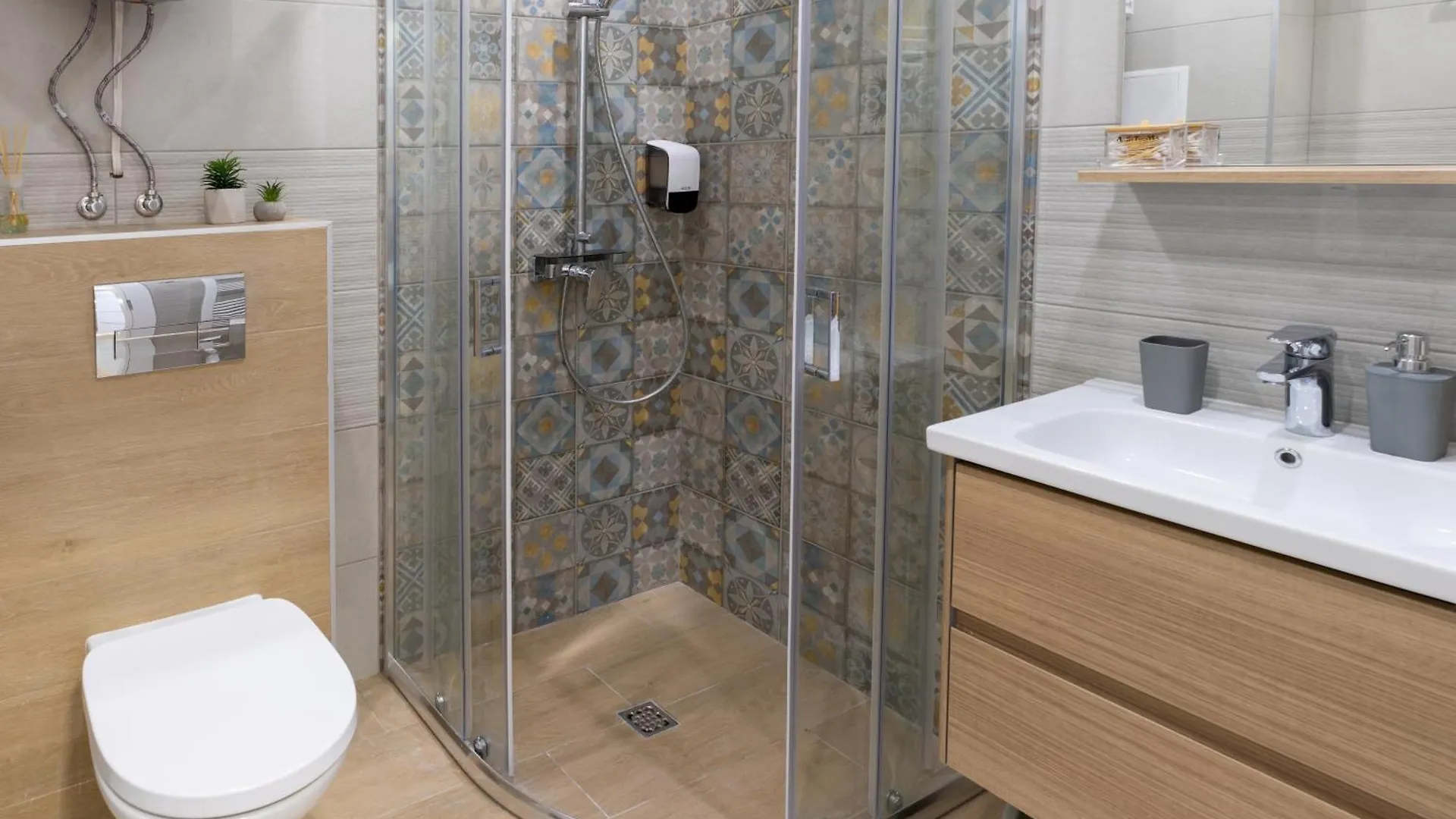 New Modern & Cozy Apartment With Free Parking Varna