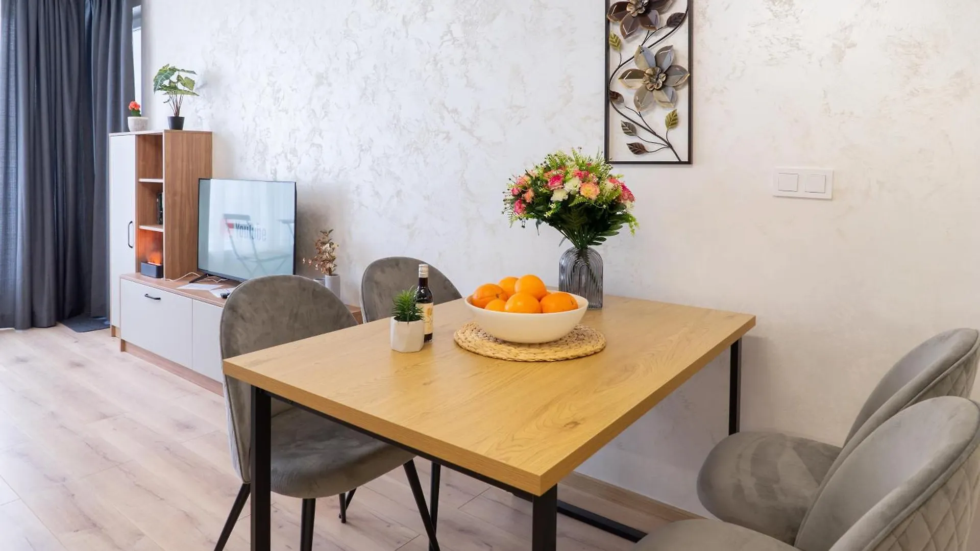 New Modern & Cozy Apartment With Free Parking Varna